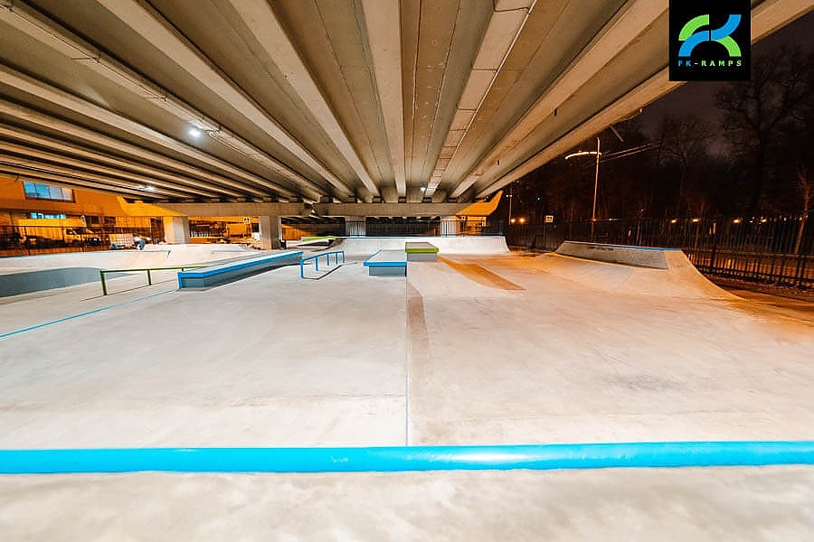 Podyezdnoy skatepark